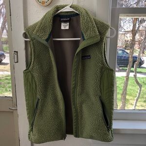 Patagonia synchilla vest!!